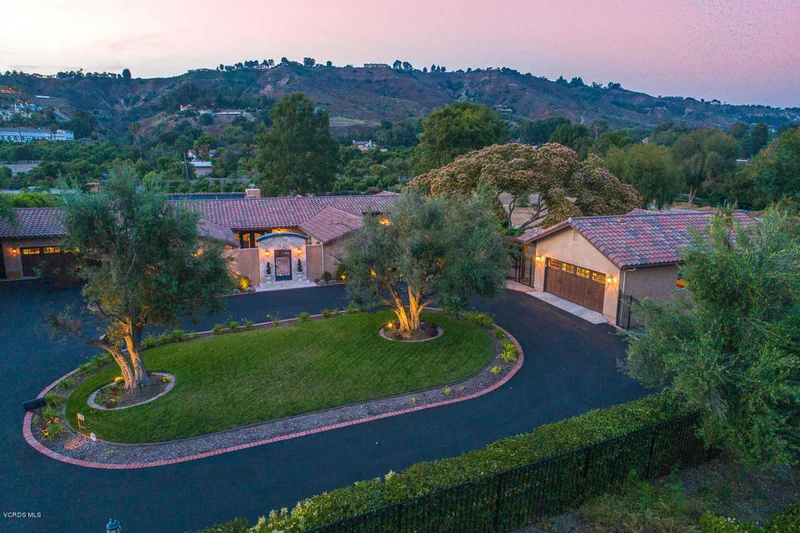 2690 Duval, Camarillo, CA 93012