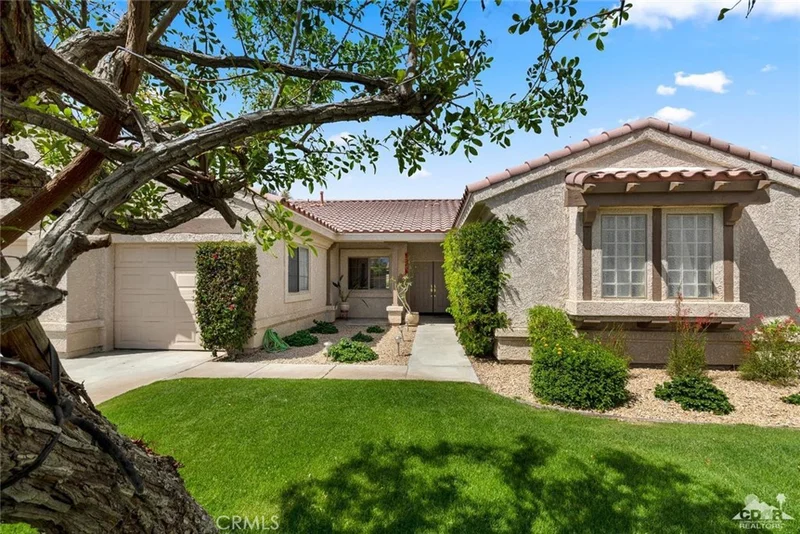 79302 Nuevo, La Quinta, CA 92253