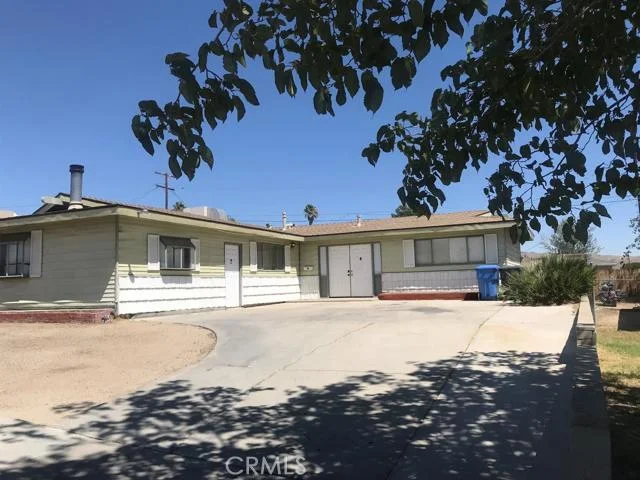 1233 Navajo, Barstow, CA 92311