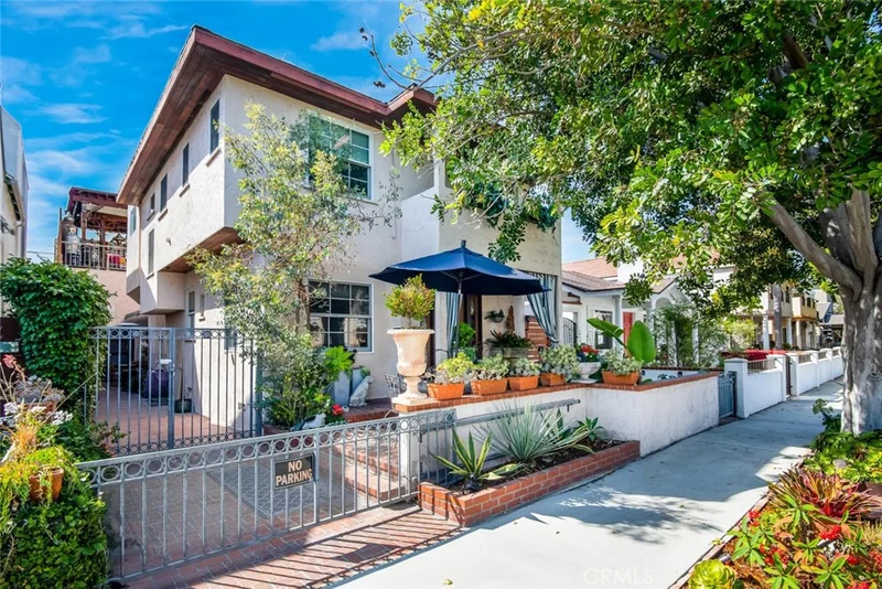 43 Park, Long Beach, CA 90803