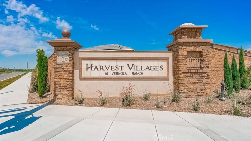 11822 Sanderling, Jurupa Valley, CA 91752