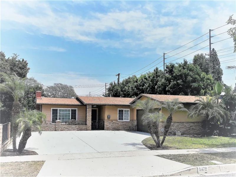 909 Mirasol, Santa Ana, CA 92701