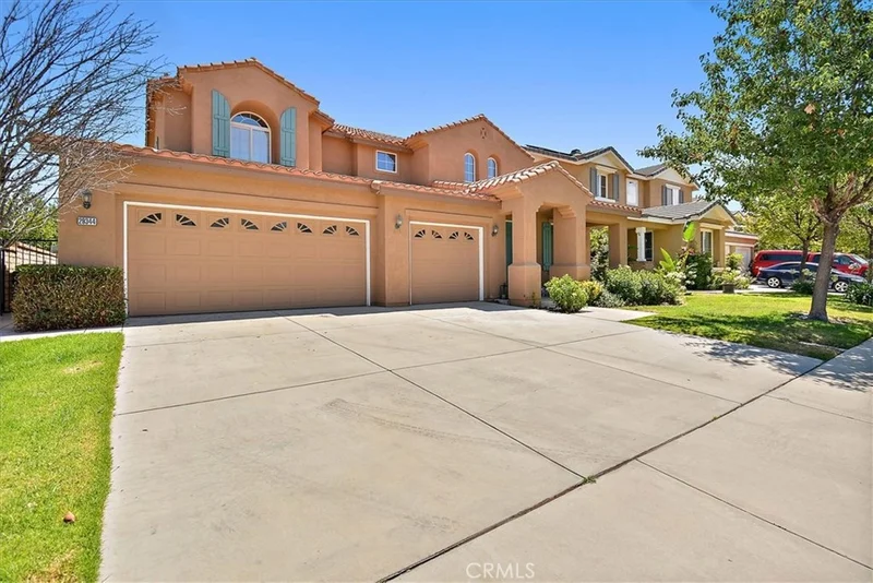 29344 Calle Primavera, Valencia, CA 91354