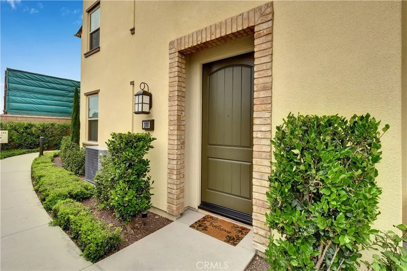 100 Canvas, Irvine, CA 92620