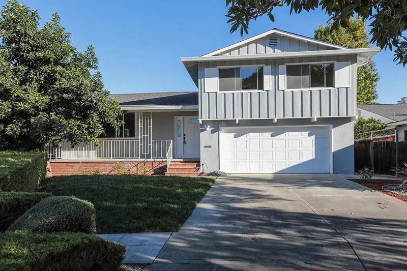 1023 Hiawatha, Sunnyvale, CA 94087