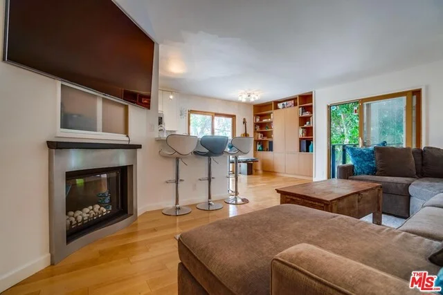 302 Ashland #101, Santa Monica, CA 90405