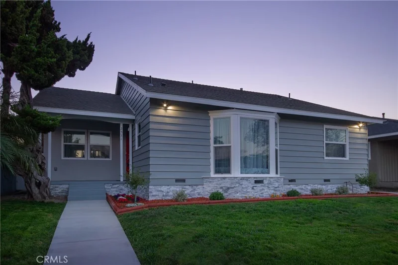 2531 Ladoga, Long Beach, CA 90815