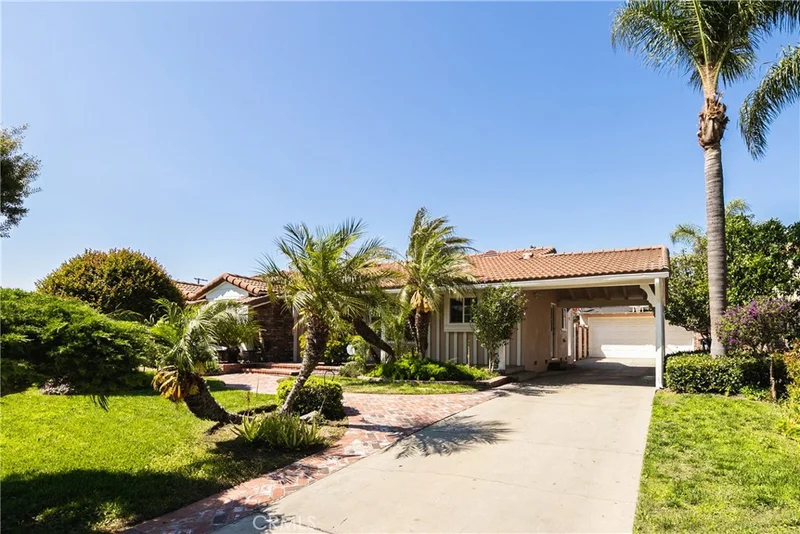 8533 Gainford, Downey, CA 90240