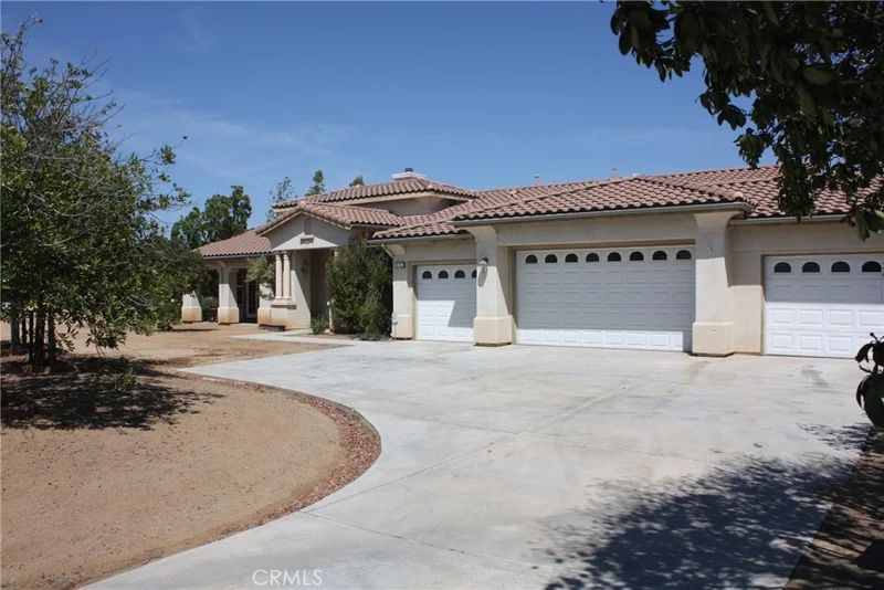 18742 Cedargrove, Riverside, CA 92504