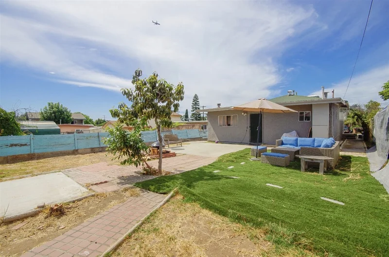 1141 Cotton, San Diego, CA 92102