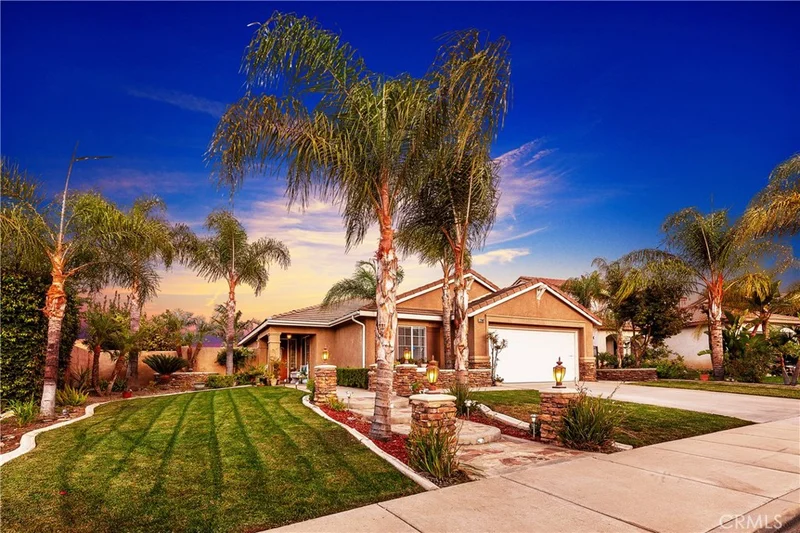 22602 Silver Dollar, Corona, CA 92883