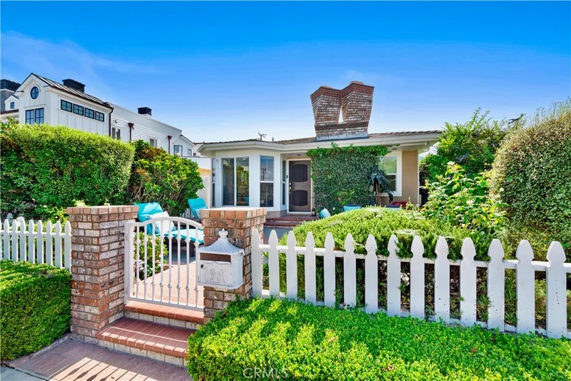 424 Marigold, Corona Del Mar, CA 92625