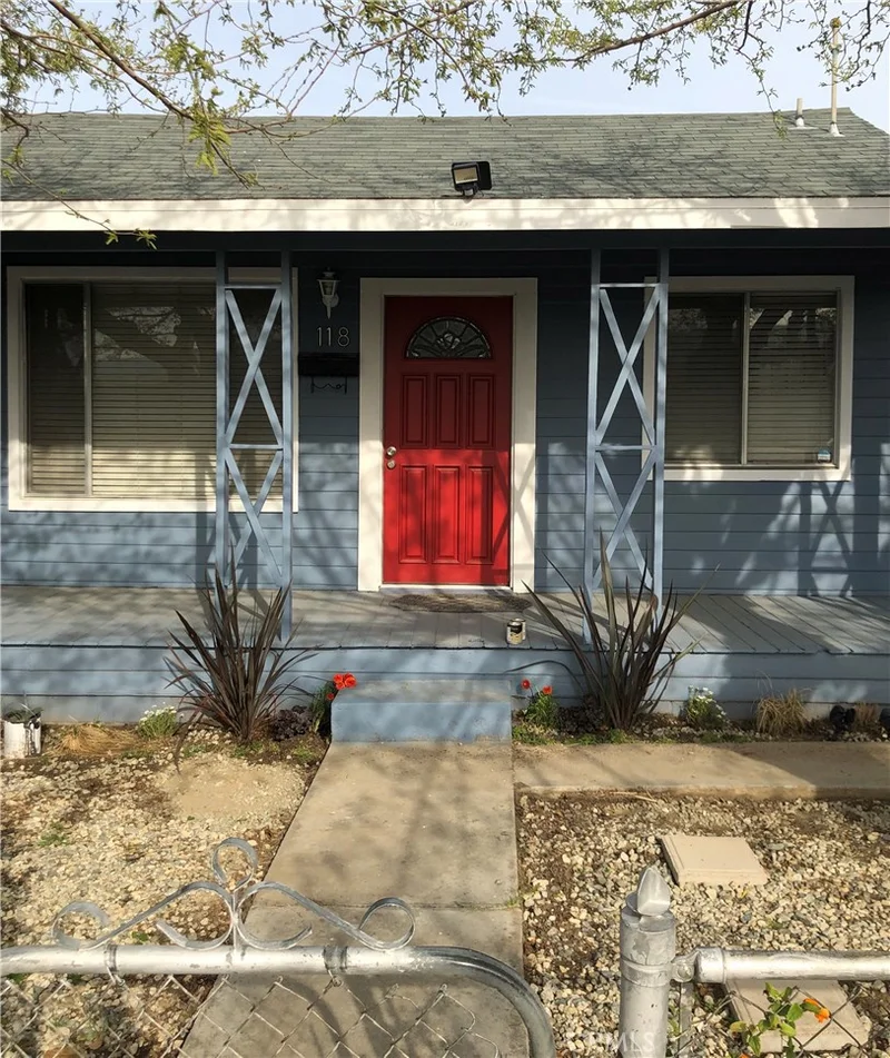 118 Lincoln, Taft, CA 93268