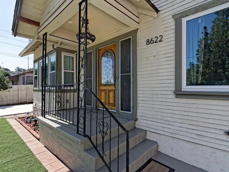 8622 Lamar St., Spring Valley, CA 91977