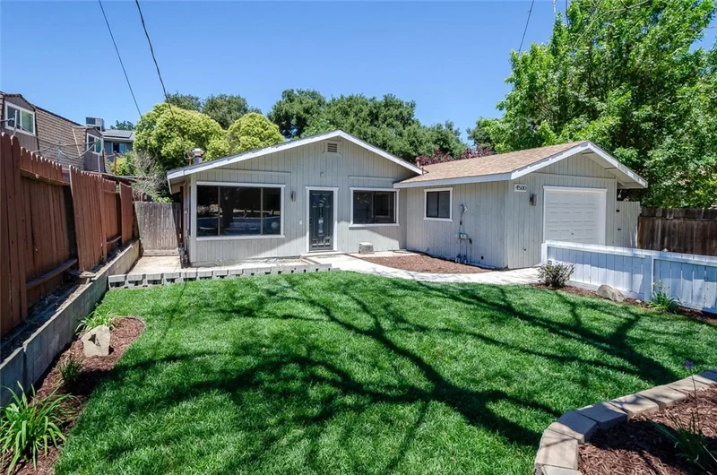 4500 San Jacinto, Atascadero, CA 93422