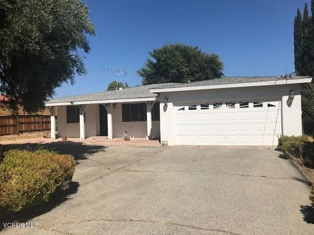 10330 Variel, Chatsworth, CA 91311