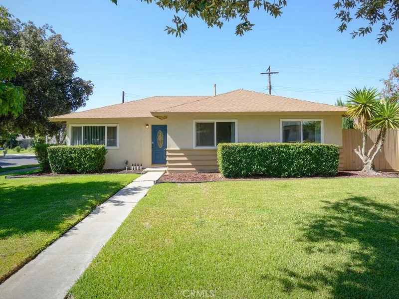 6327 Mead, Riverside, CA 92504