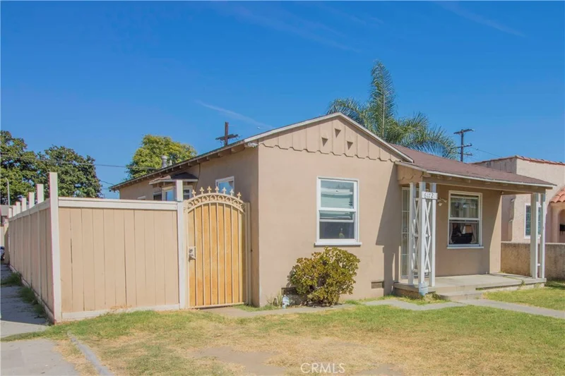 6172 Lewis, Long Beach, CA 90805
