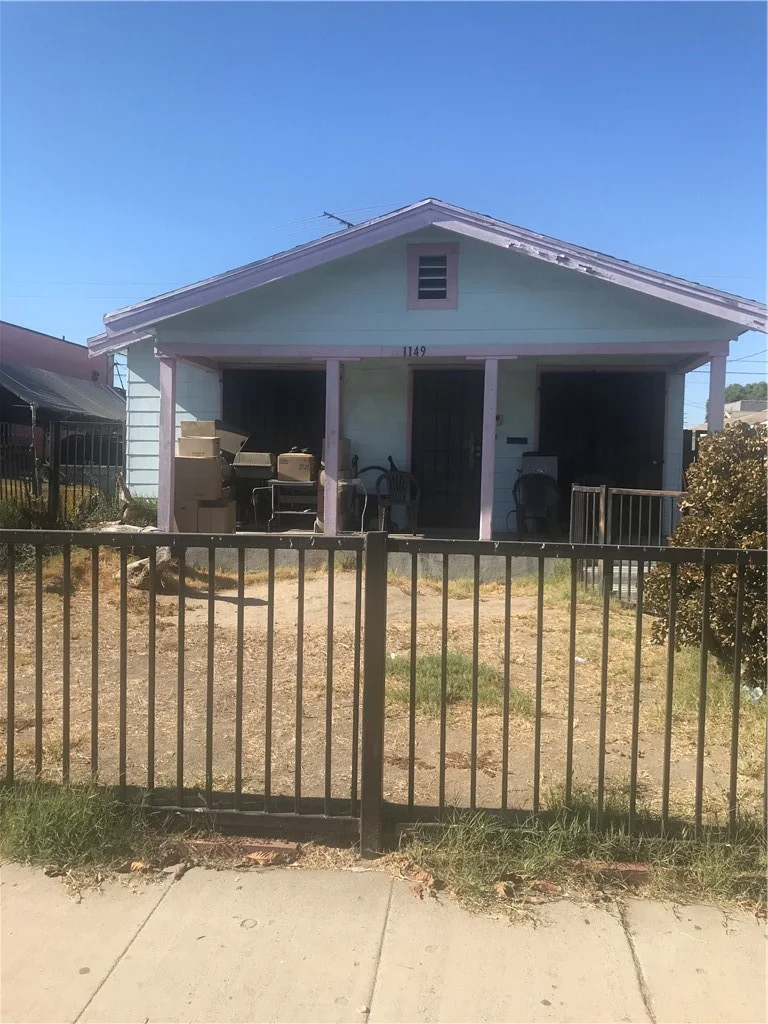1149 83rd, Los Angeles, CA 90001