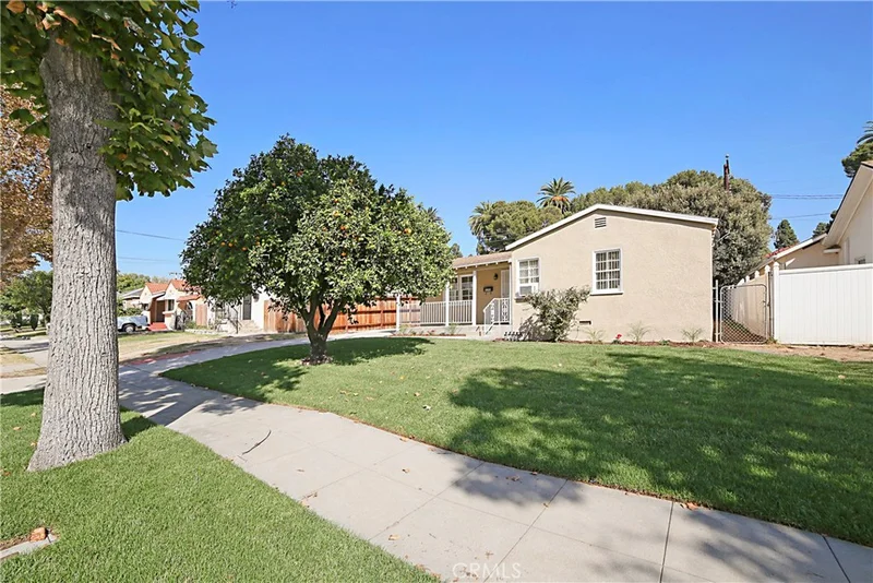 6246 Western, Whittier, CA 90601