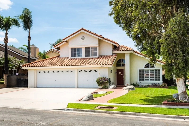 2304 Heritage, Corona, CA 92882