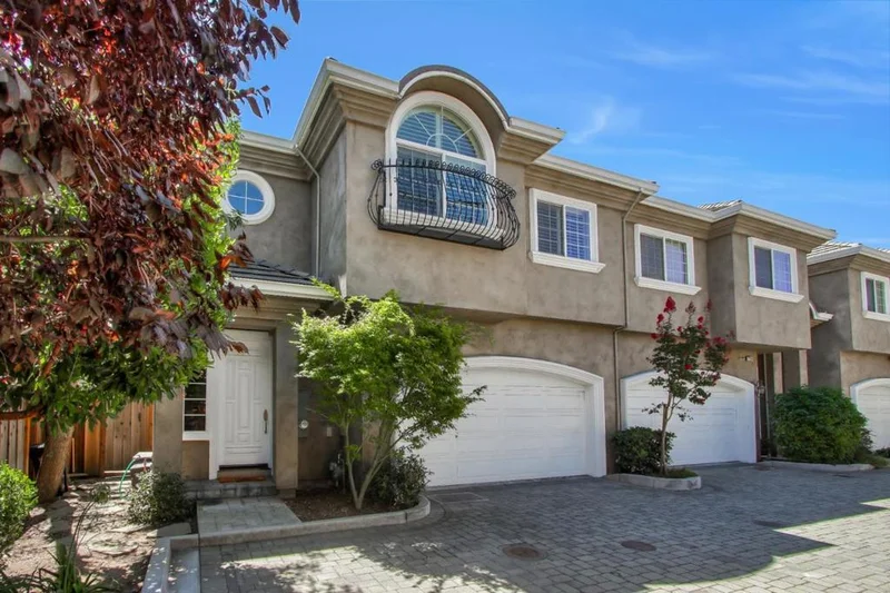 2748 Montavo, Campbell, CA 95008