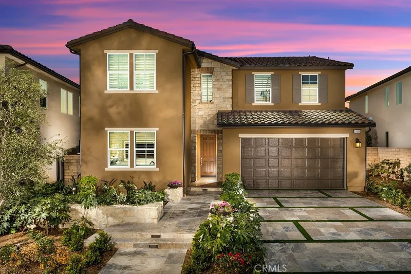 18946 Lauren, Saugus, CA 91350