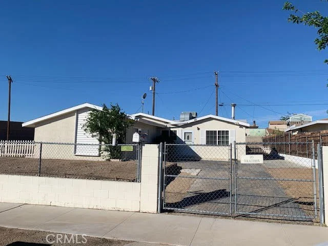 1232 Elizabeth, Barstow, CA 92311