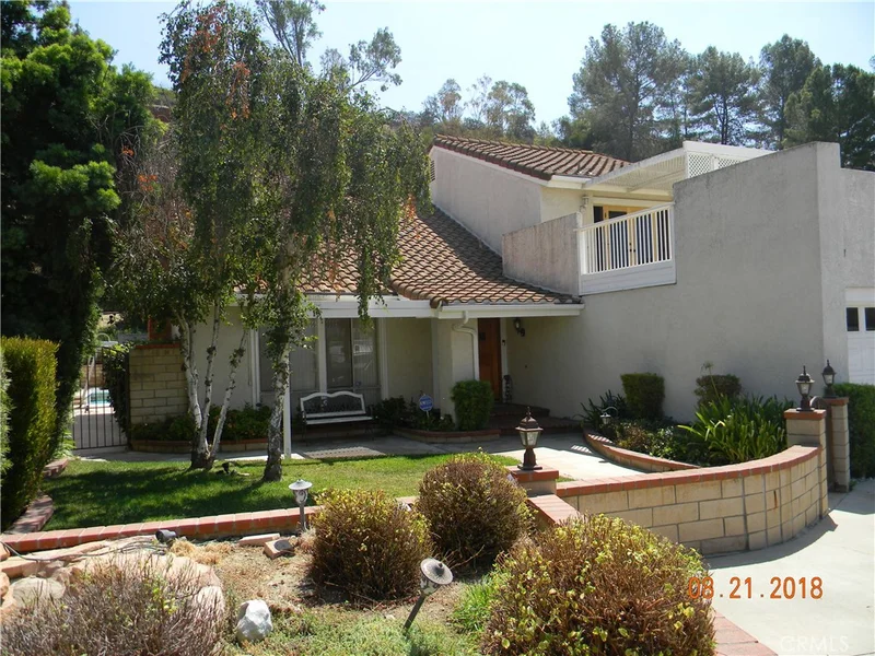 11871 Cog Hill, Whittier, CA 90601