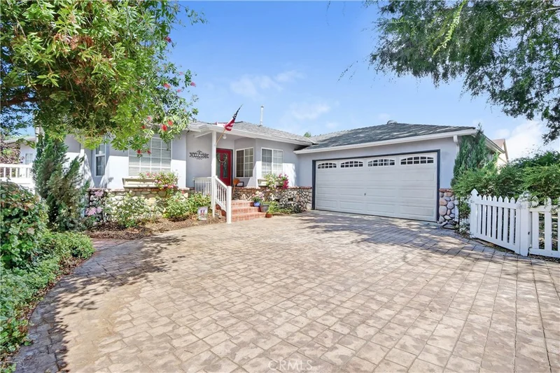 12321 Moline, Whittier, CA 90604