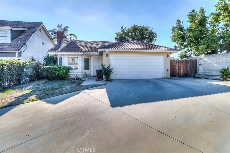 11304 Springoak, Fontana, CA 92337