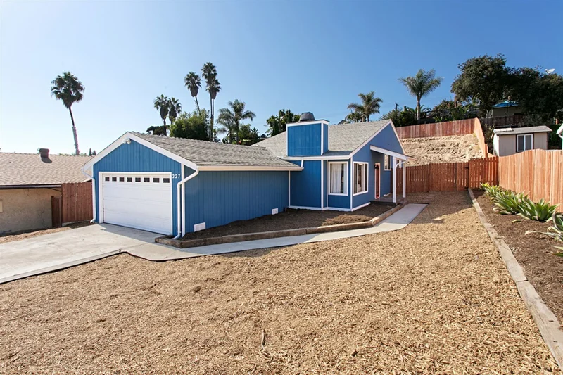 227 Loma Alta, Oceanside, CA 92054
