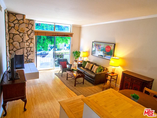 11625 Texas #204, Los Angeles, CA 90025