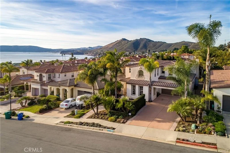 230 Beachcomber, Pismo Beach, CA 93449
