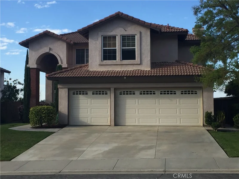 30 Bella Firenze, Lake Elsinore, CA 92532
