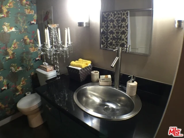 420 San Pedro #407, Los Angeles, CA 90013
