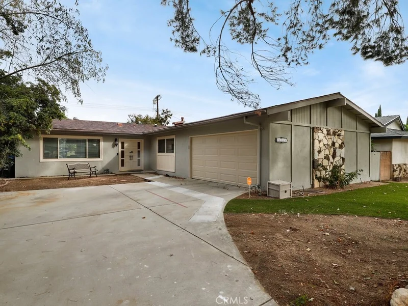 10120 Eton, Chatsworth, CA 91311