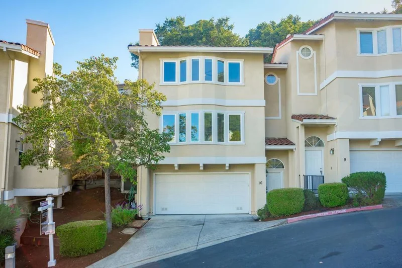 10 Torino, San Carlos, CA 94070