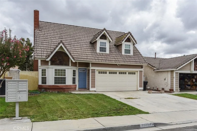11453 Larchwood, Fontana, CA 92337