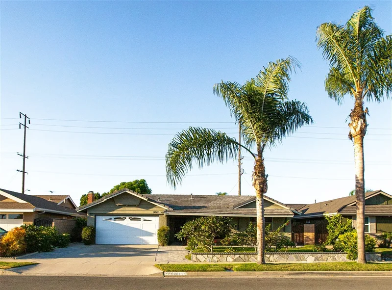 9081 Heron, Fountain Valley, CA 92708