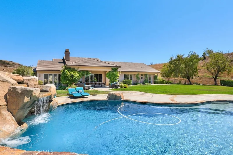 42010 Granado, Temecula, CA 92590