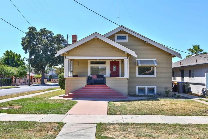 851 15th, San Jose, CA 95112