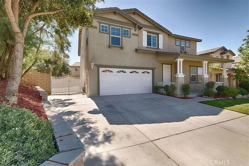 25965 Avenida Espaldar, Moreno Valley, CA 92551