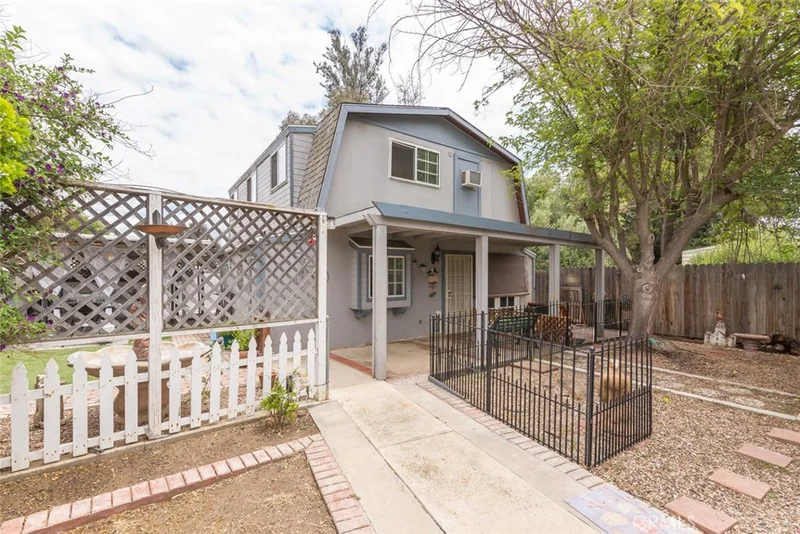 41920 C, Murrieta, CA 92562