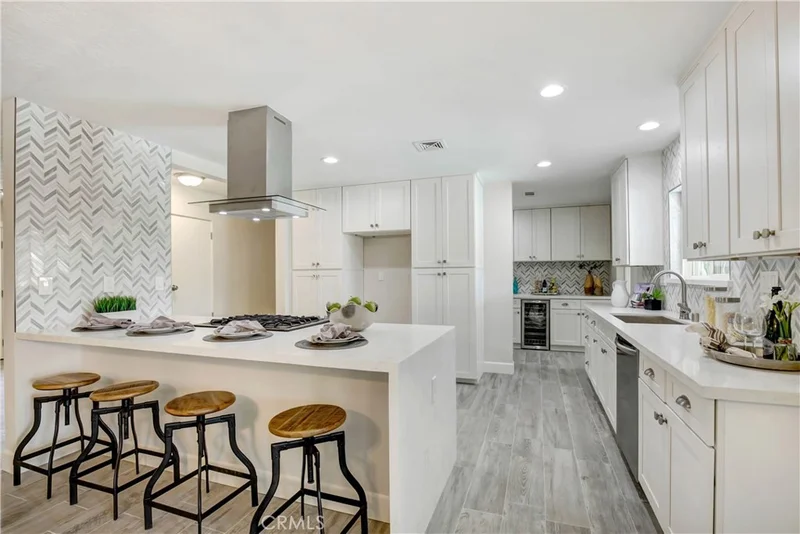1186 San Joaquin, Palm Springs, CA 92264