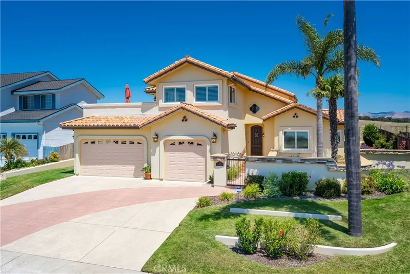 852 Dugan, Pismo Beach, CA 93449
