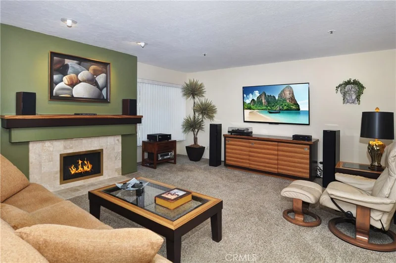 260 Cagney #216, Newport Beach, CA 92663