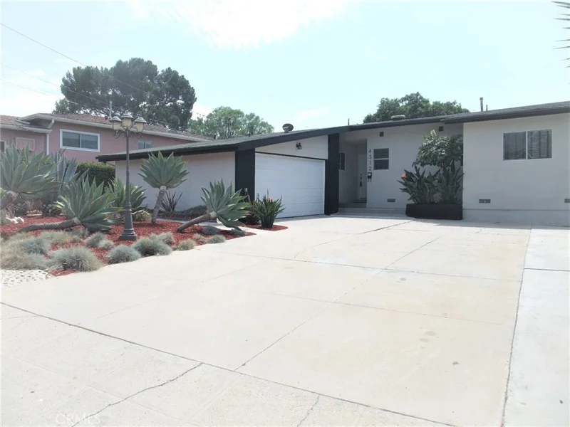 4312 Palmero Drive, Los Angeles, CA 90065