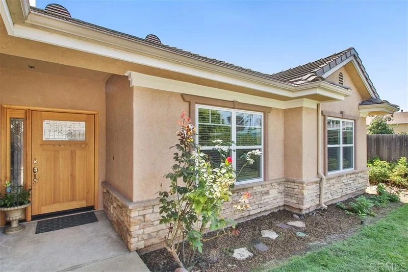 1124 Anita Lee Lane, El Cajon, CA 92020