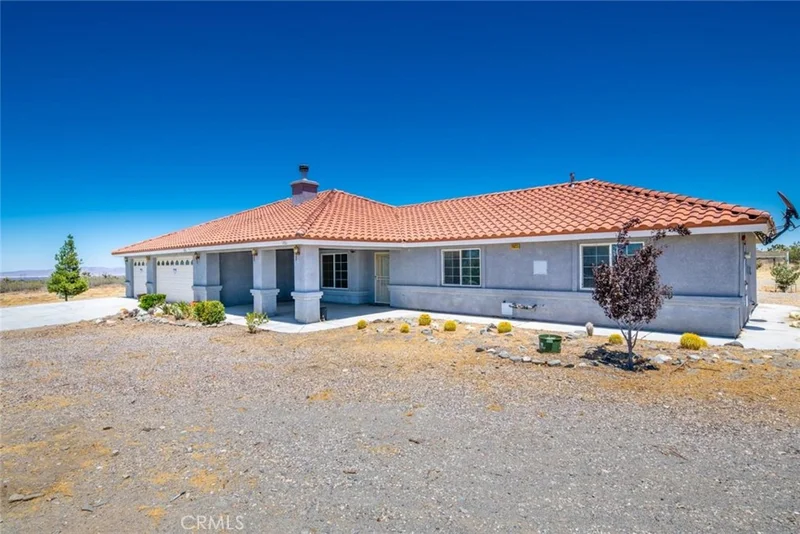 11823 Azure View, Pinon Hills, CA 92372